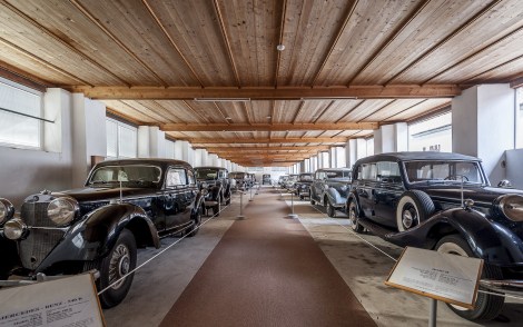 museu carros de tito.jpg